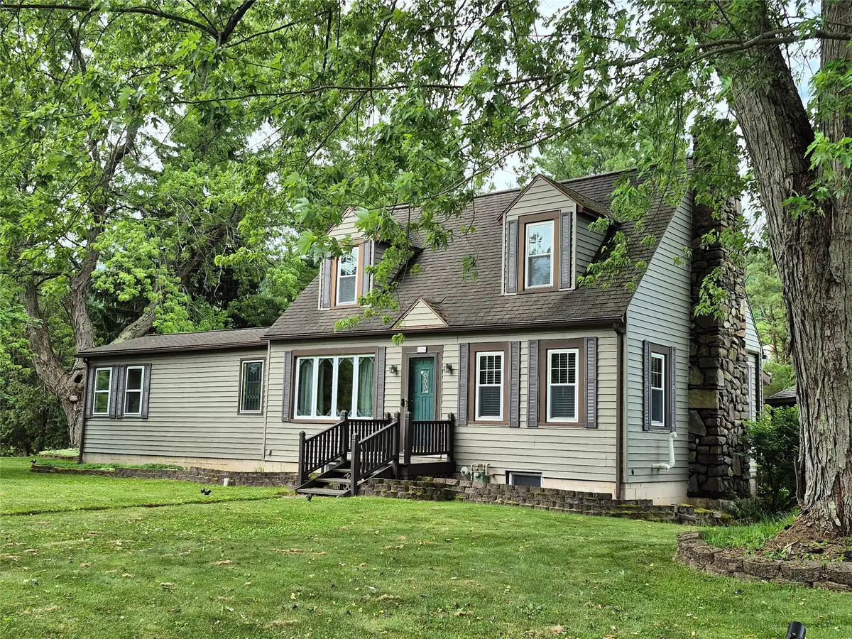 1234 Glenwood Road, Vestal, NY 13850 - #1