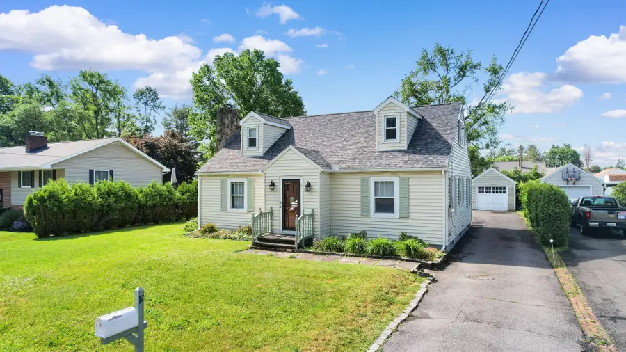 17 Wallace Road, Binghamton, NY 13905 - #2