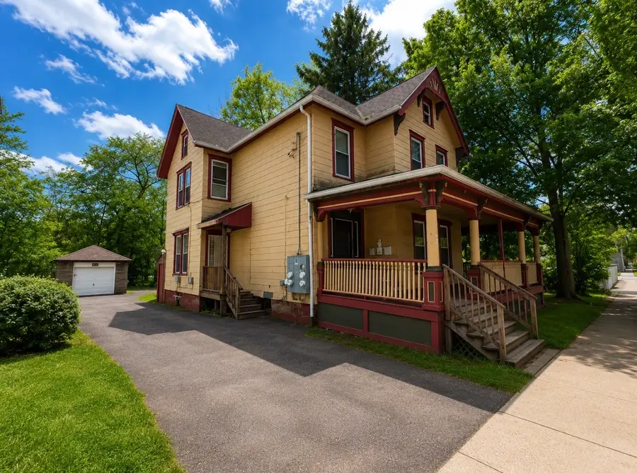 128 Hawley St, Binghamton, NY 13901 - #3