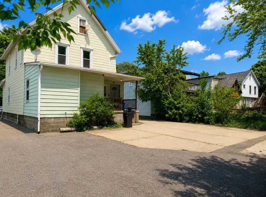 130 Hawley St, Binghamton, NY 13901 - #3