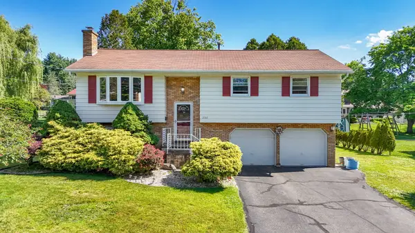 2707 Camelot Road, Endwell, NY 13760