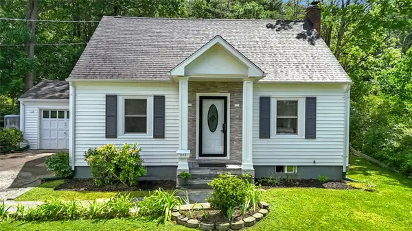 1117 Hillside Dr, Vestal, NY 13850