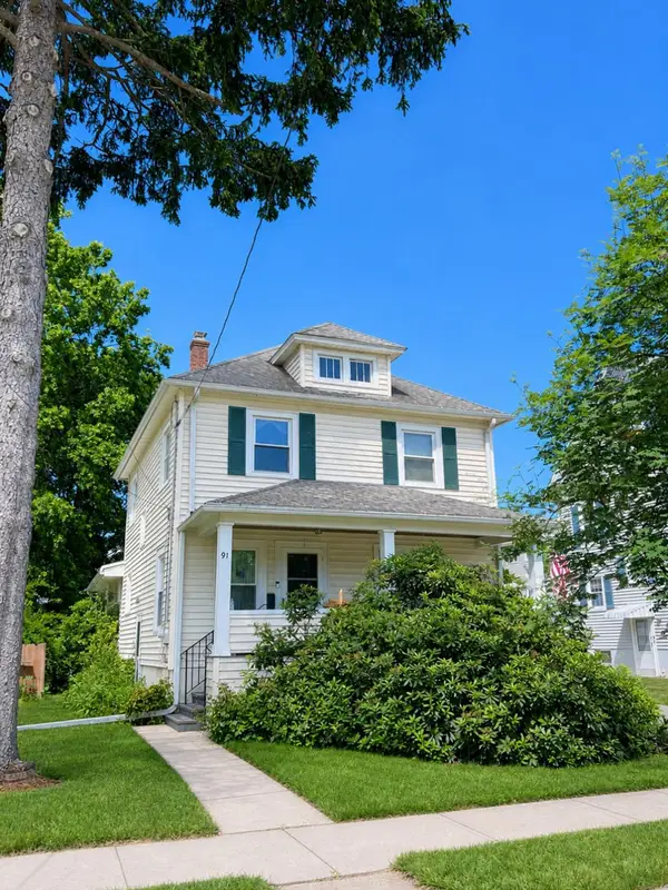 91 Crestmont Road, Binghamton, NY 13905