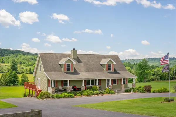 910 Rhodes Road, Apalachin, NY 13732