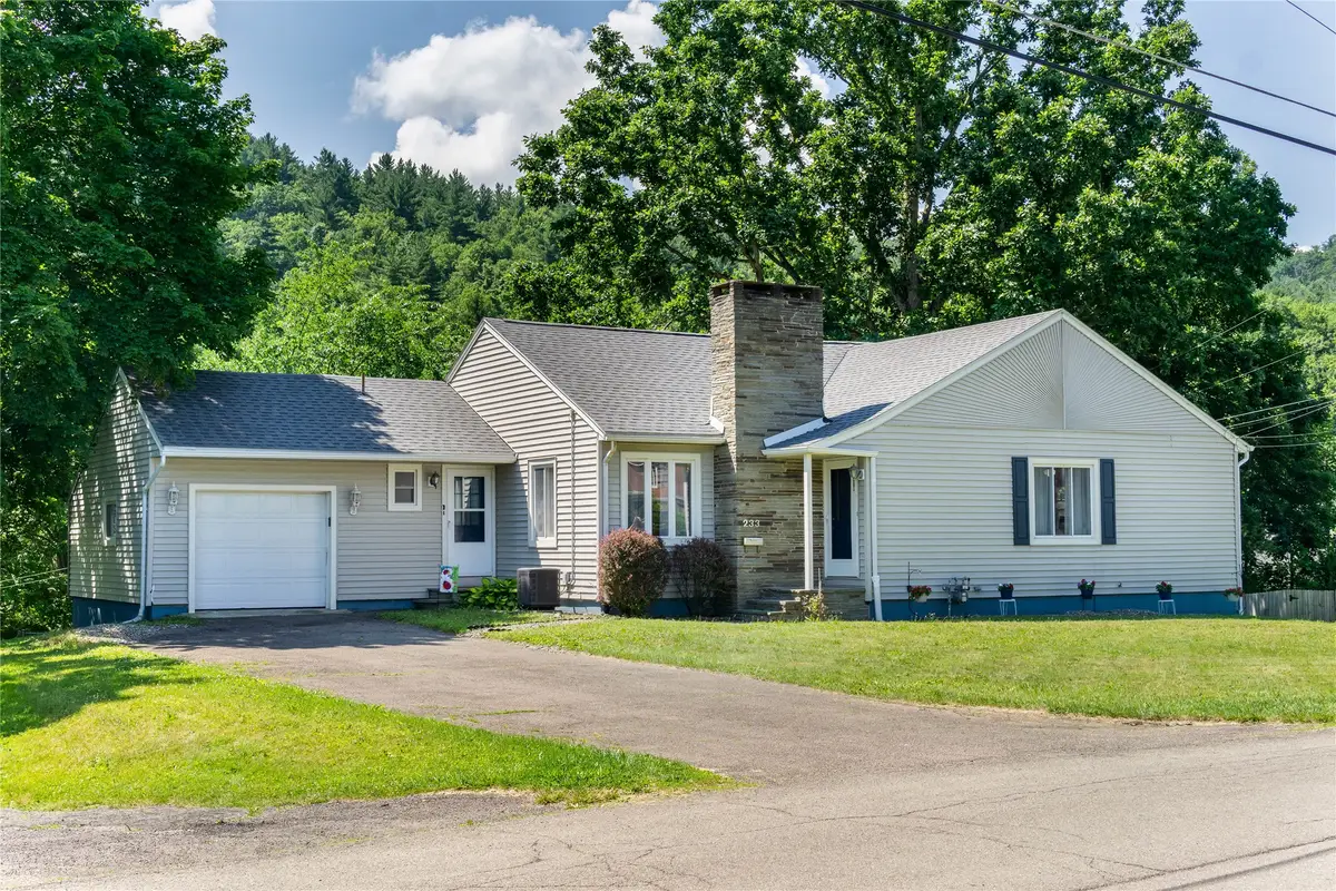 233 Wright Road, Vestal, NY 13850 - #1