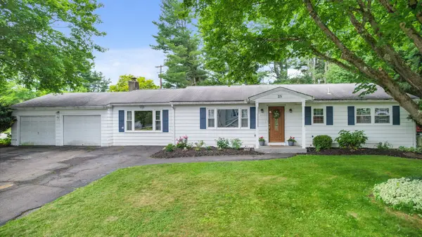 25 Clover Road, Apalachin, NY 13732