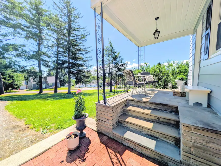 905 Rochester St/1001 Irving Avenue Street, Endicott, NY 13760 - #2