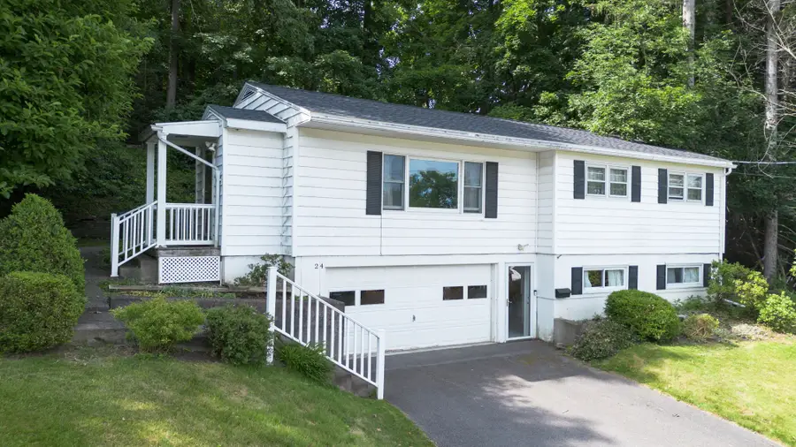 24 Edna Avenue, Binghamton, NY 13903 - #2