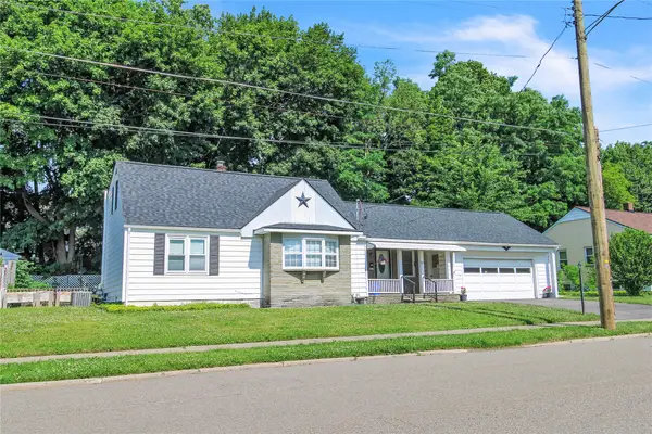 82 Howard Avenue, Binghamton, NY 13904