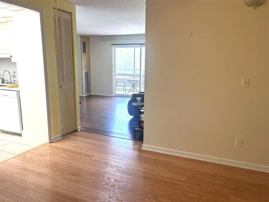 5 Riverside Drive #411, Binghamton, NY 13905 - #3