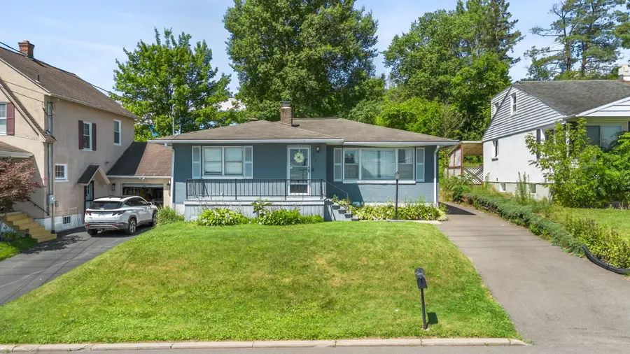 415 Prescott Avenue, Endicott, NY 13760 - #3