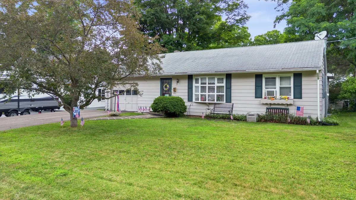 208 Lewis Street, Vestal, NY 13850 - #1