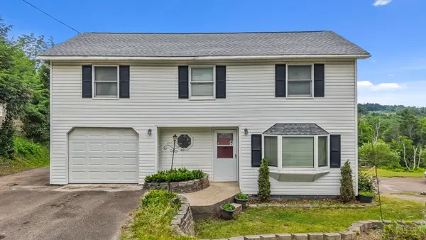 1004 Oakdale Rd, Johnson City, NY 13790