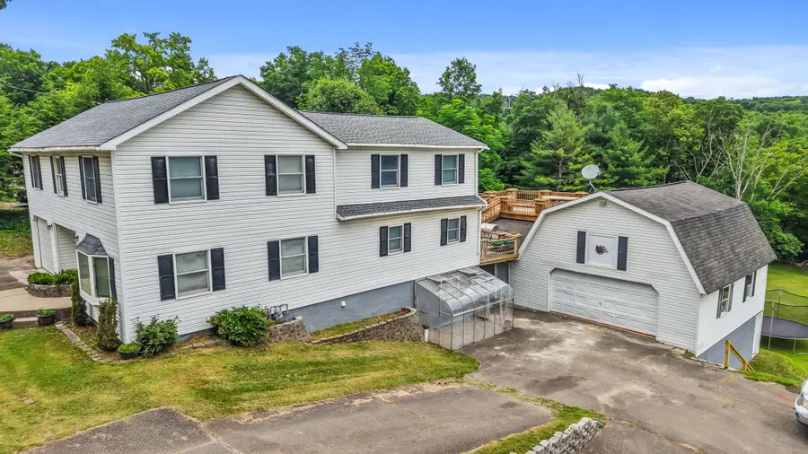 1004 Oakdale Rd, Johnson City, NY 13790 - #3