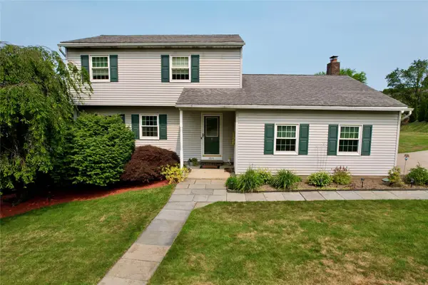 2651 Grandview Place, Endicott, NY 13760