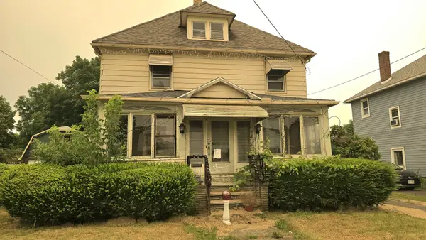 147 N Broad St, Johnson City, NY 13790