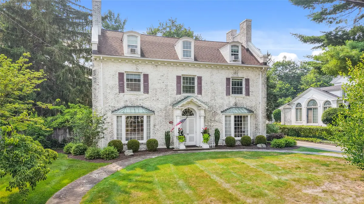 31 Avon Rd, Binghamton, NY 13905 - #1