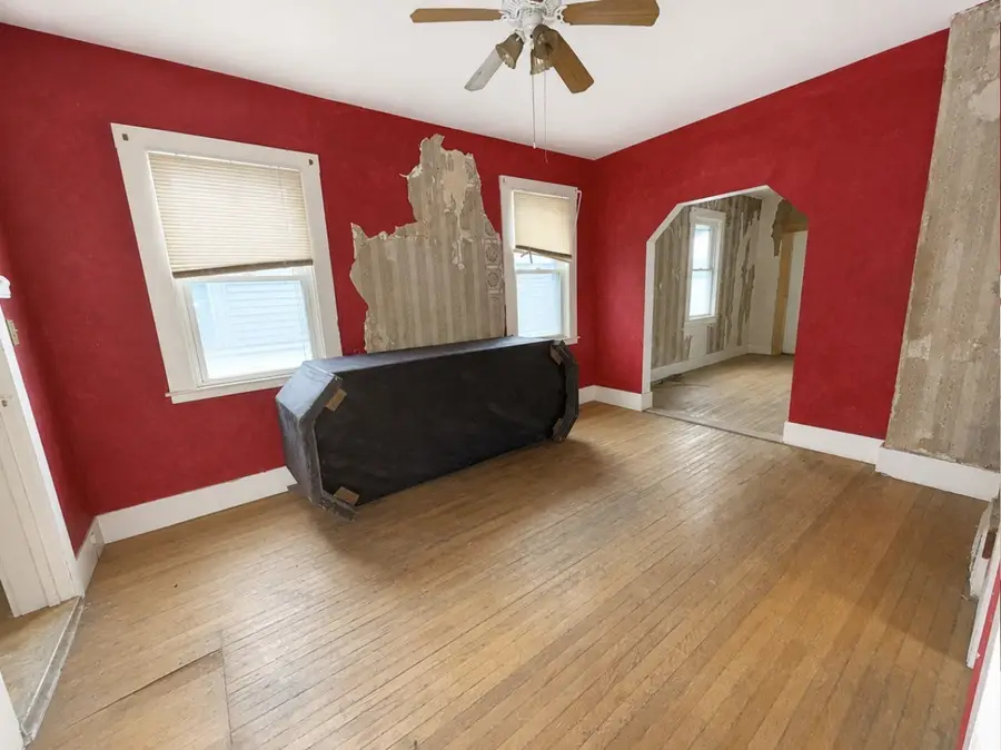 1421 Burnet Avenue, Syracuse, NY 13206 - #2