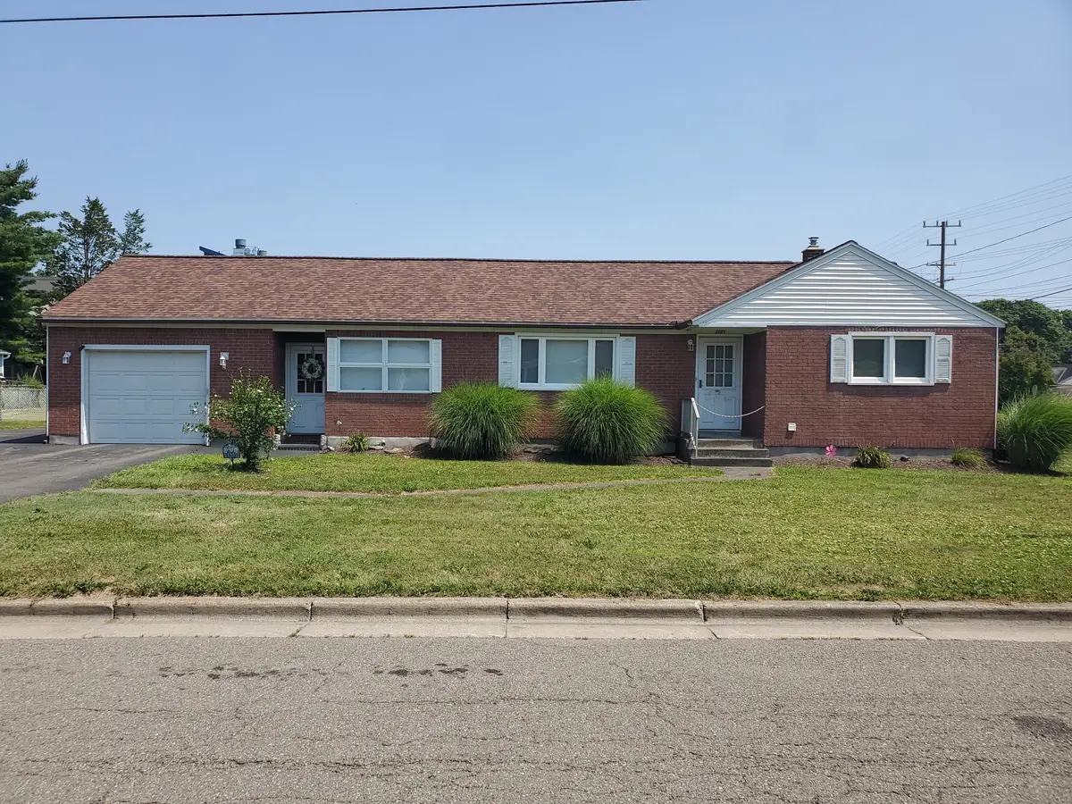 3201 Country Club Rd, Endwell, NY 13760 - #1