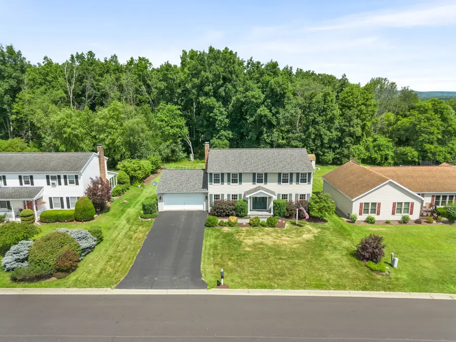 16 Country Knoll Drive, Binghamton, NY 13901 - #2