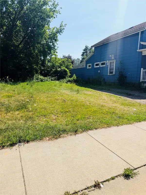 38 Robinson Street, Binghamton, NY 13901