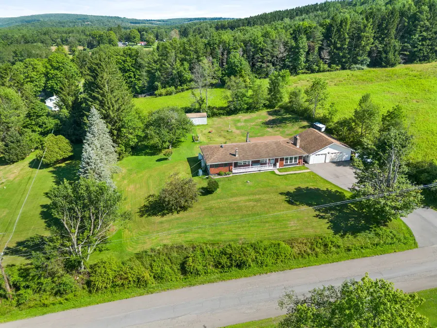 13 Owens Road, Chenango Forks, NY 13746 - #2