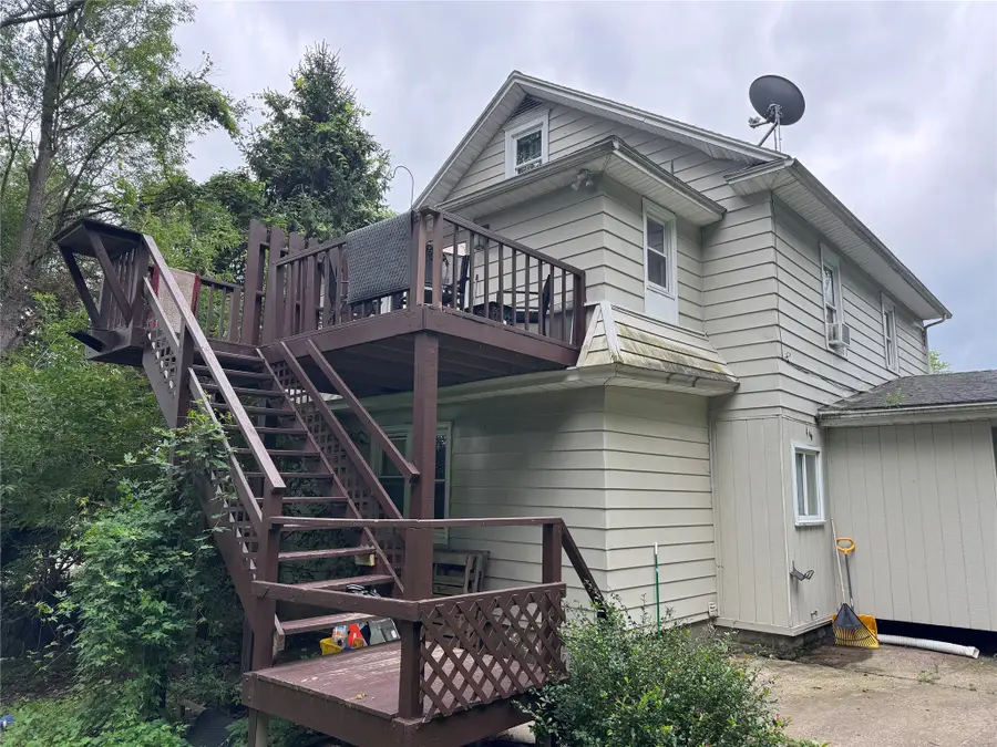 408 E Wendell St, Endicott, NY 13760 - #3