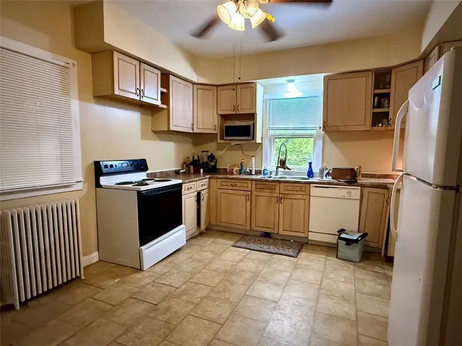 15 Davis Street, Binghamton, NY 13905 - #3