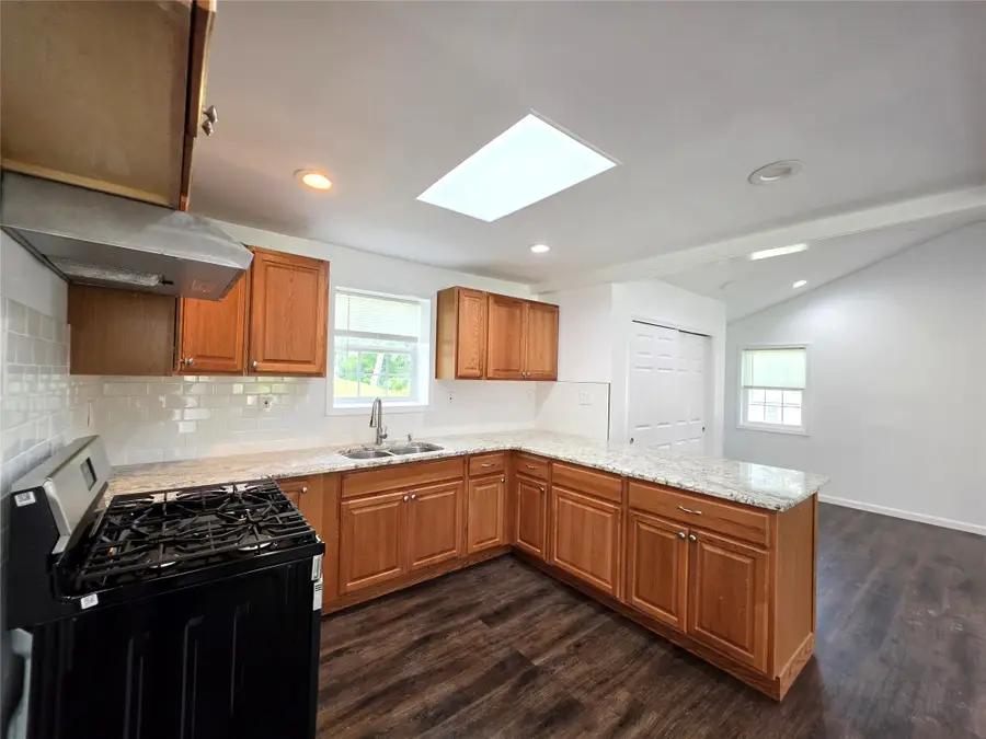 806 Martin Street, Endicott, NY 13760 - #3
