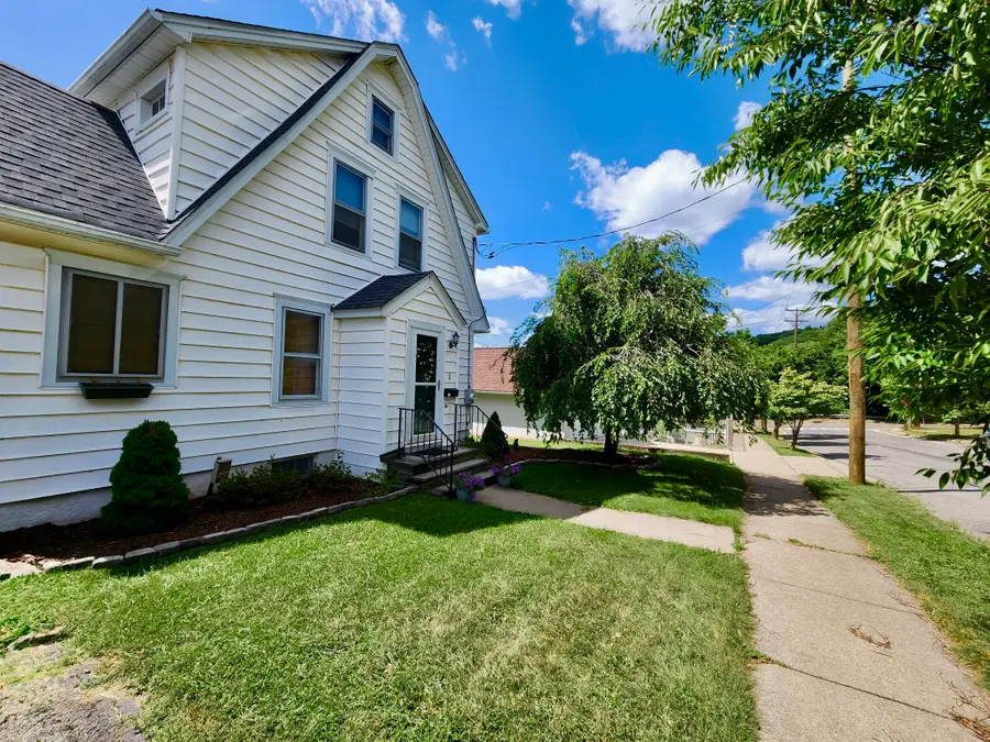 1 Grandview Avenue, Binghamton, NY 13904 - #2