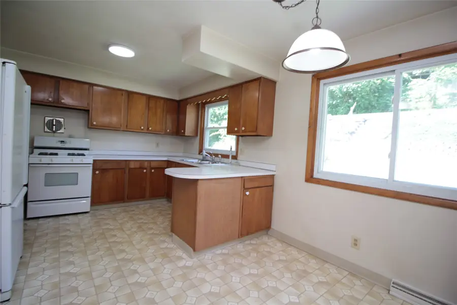 42 Seymour Street, Binghamton, NY 13905 - #3