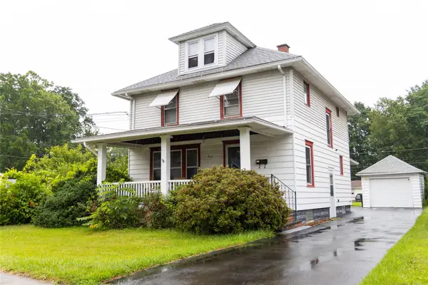 217 Elizabeth Street, Vestal, NY 13850
