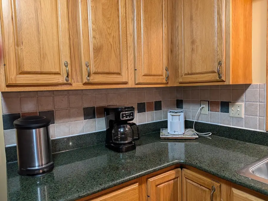 17 Midwood Drive, Binghamton, NY 13903 - #3
