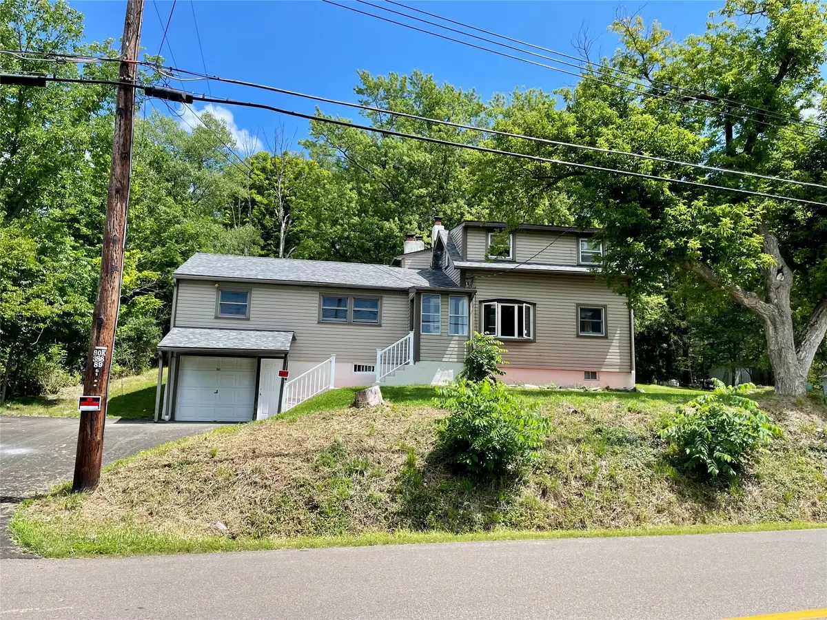 1143 Tracy Creek Rd, Vestal, NY 13850 - #1