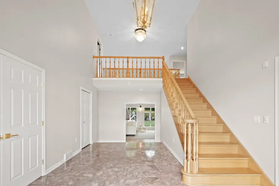 313 Brook Hill Avenue, Vestal, NY 13850 - #2