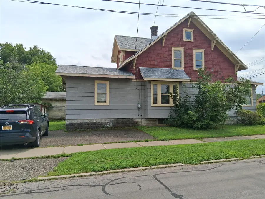 401 Vestal Avenue, Endicott, NY 13760 - #2