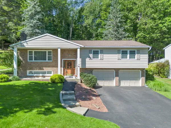1616 Carnegie Drive, Vestal, NY 13850