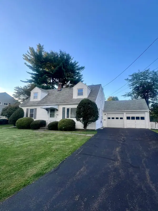 21 Ritchie Road, Binghamton, NY 13901