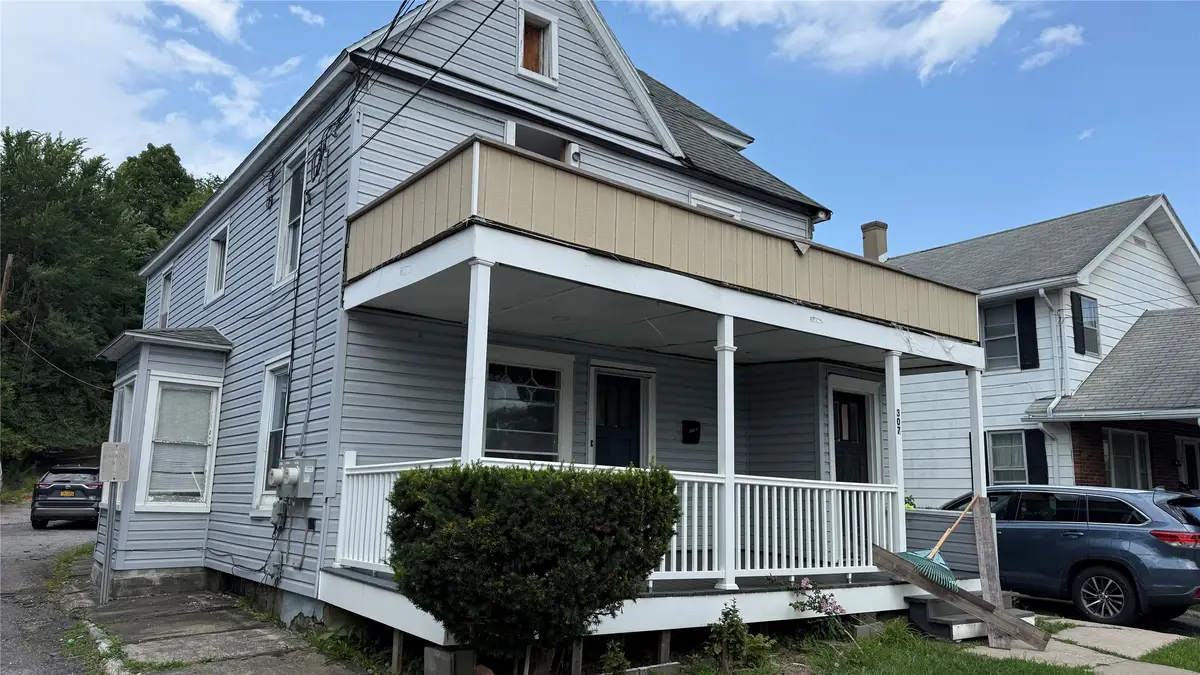 307 E Franklin Street, Endicott, NY 13760 - #1