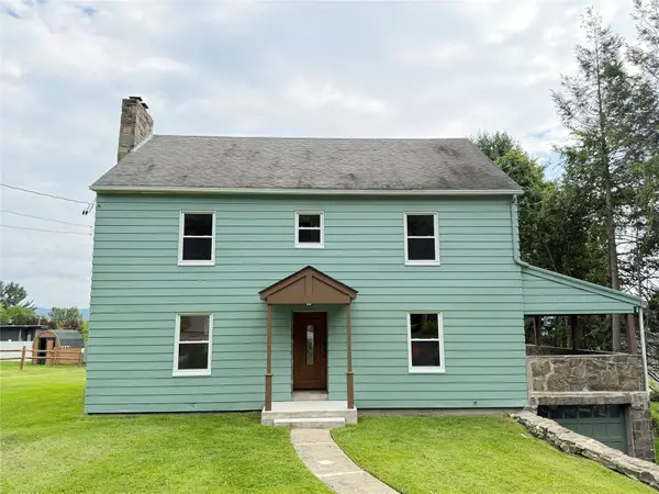 708 Old Lane Road, Vestal, NY 13850