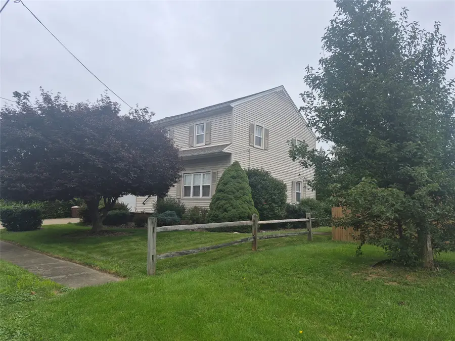 3319 Hall St, Endwell, NY 13760 - #2