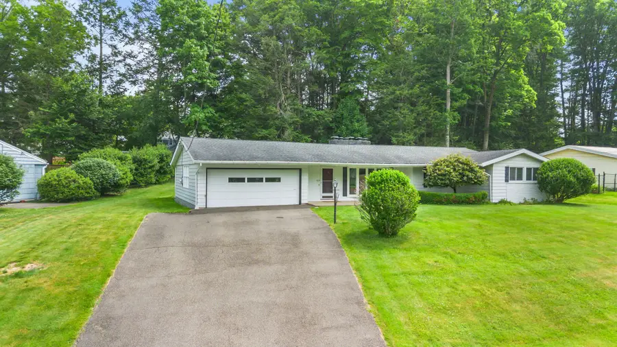 505 S Benita Boulevard, Vestal, NY 13850 - #2