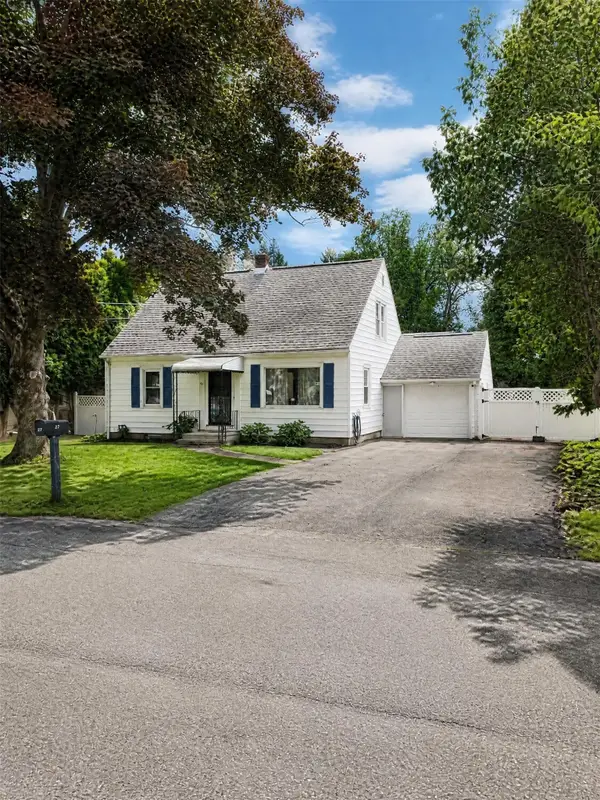 27 Wallace Road, Binghamton, NY 13905