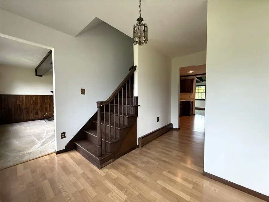 10 Oakwood Drive, Apalachin, NY 13732 - #3