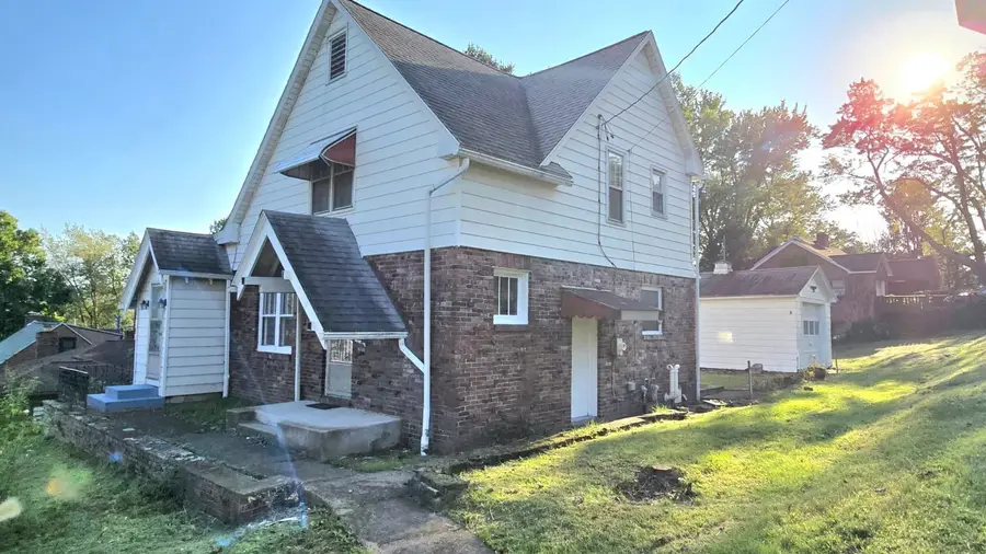 211 Groveland Ave, Endwell, NY 13760 - #2