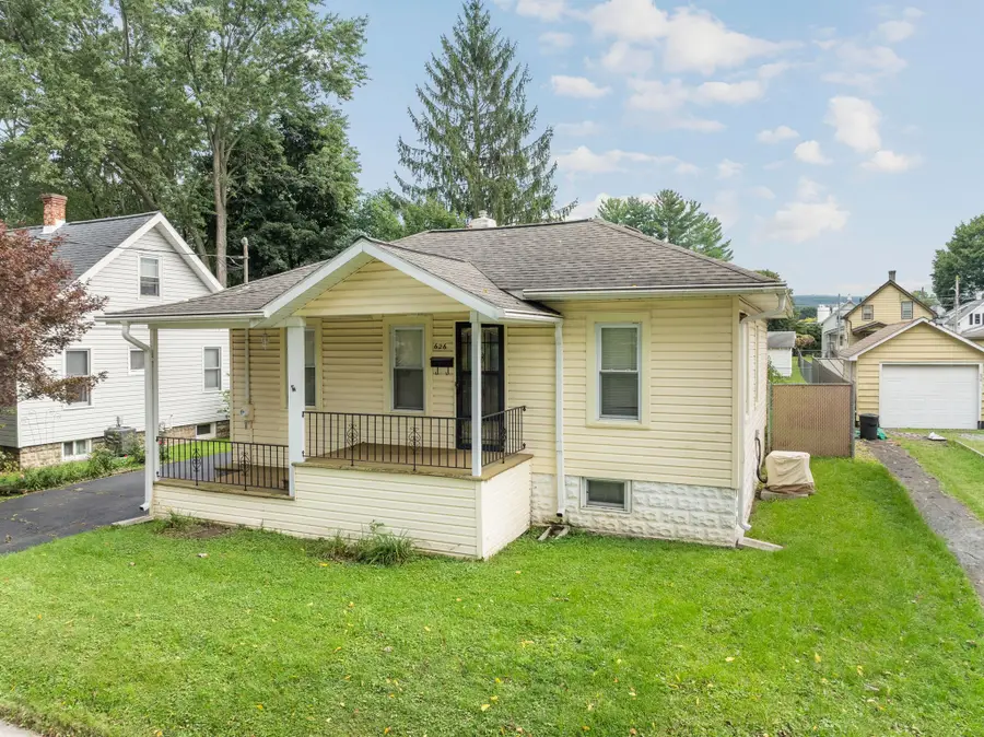 626 Elm Street, Endicott, NY 13760 - #2