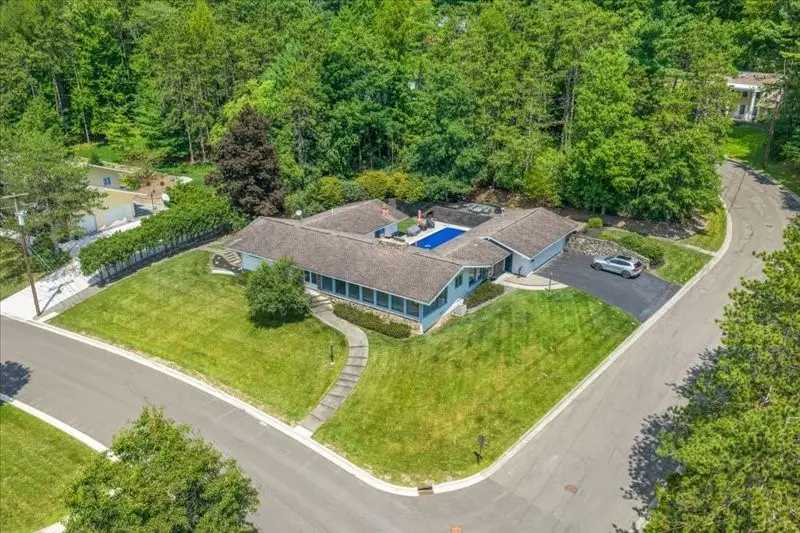 801 Skylane Terrace, Endwell, NY 13760 - #1