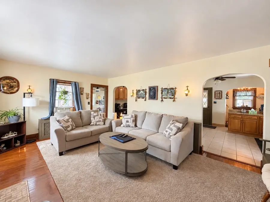 6 Belknap Avenue, Binghamton, NY 13905 - #2