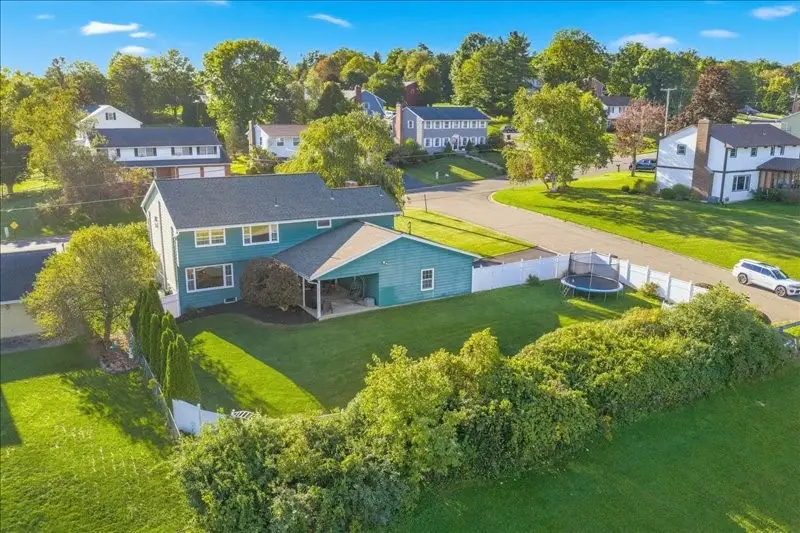 34 Pembroke Drive, Endicott, NY 13760 - #3