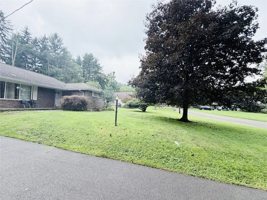 4009 Lauderdale Drive, Vestal, NY 13850 - #3